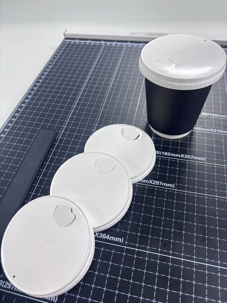 Paper lids
